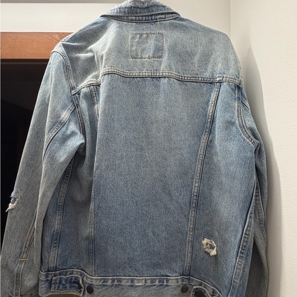 Levi's Light Blue Distressed Jacket - Picture 2 of 2